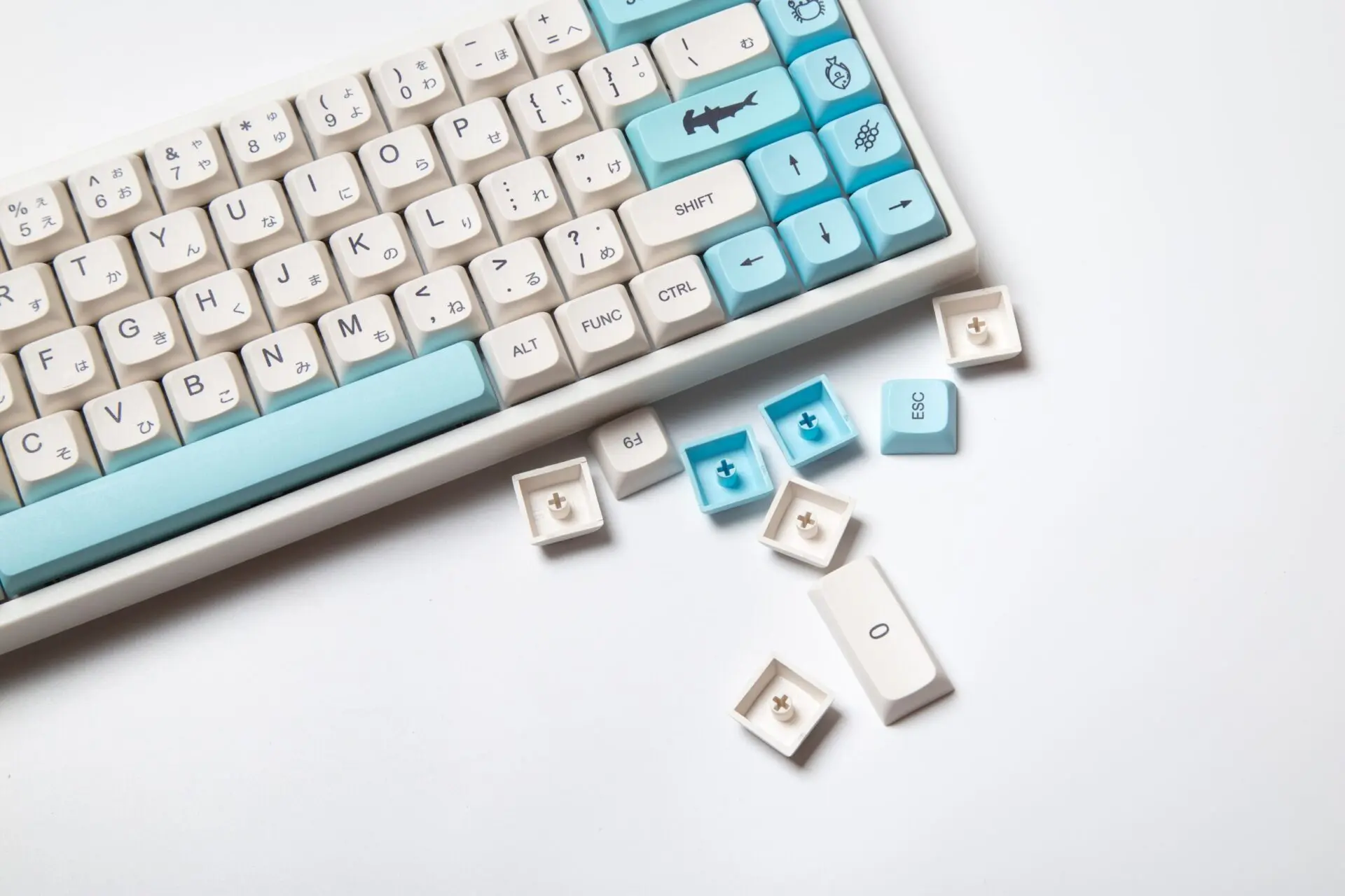 138 Keys XDA PBT Keycap Blue White Theme DYE-SUB Japanese/English Keycaps For Cherry Mechanical Keyboard 61 64 84 108 Layout