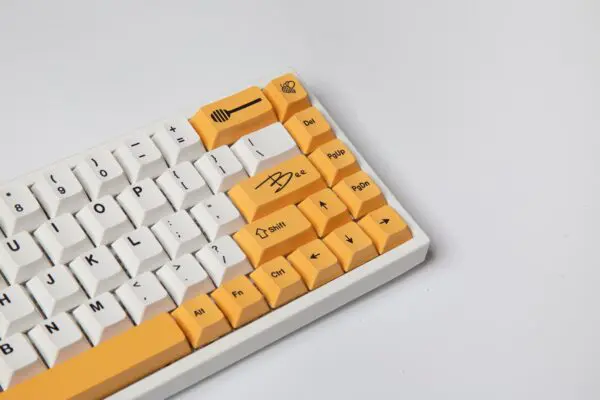 GMK+ Bee Series Cherry Custom Keycap Set