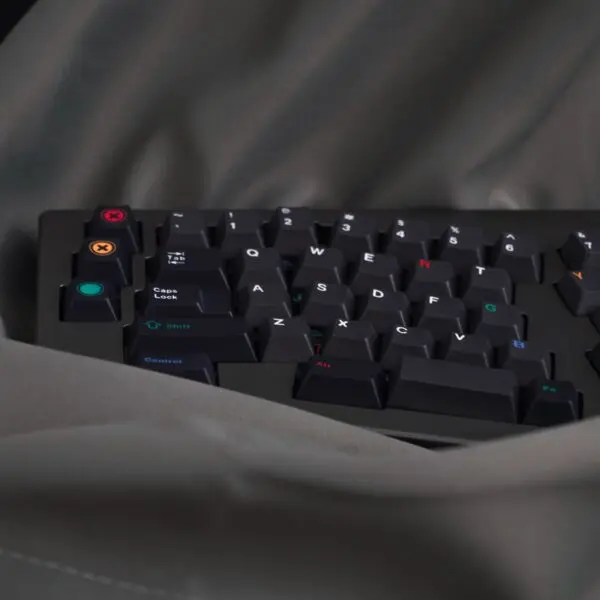 GMK + RETRO DARK Series Cherry Custom Keycap Set