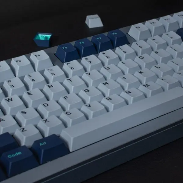 GMK + Dark Night Cherry Custom Keycap Set