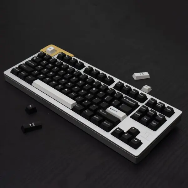 GMK+ Bow Cherry Custom Keycaps Set