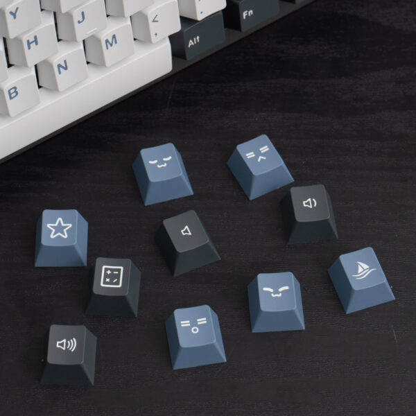 GMK+ Arctic Clone Cherry Custom Keycap Set