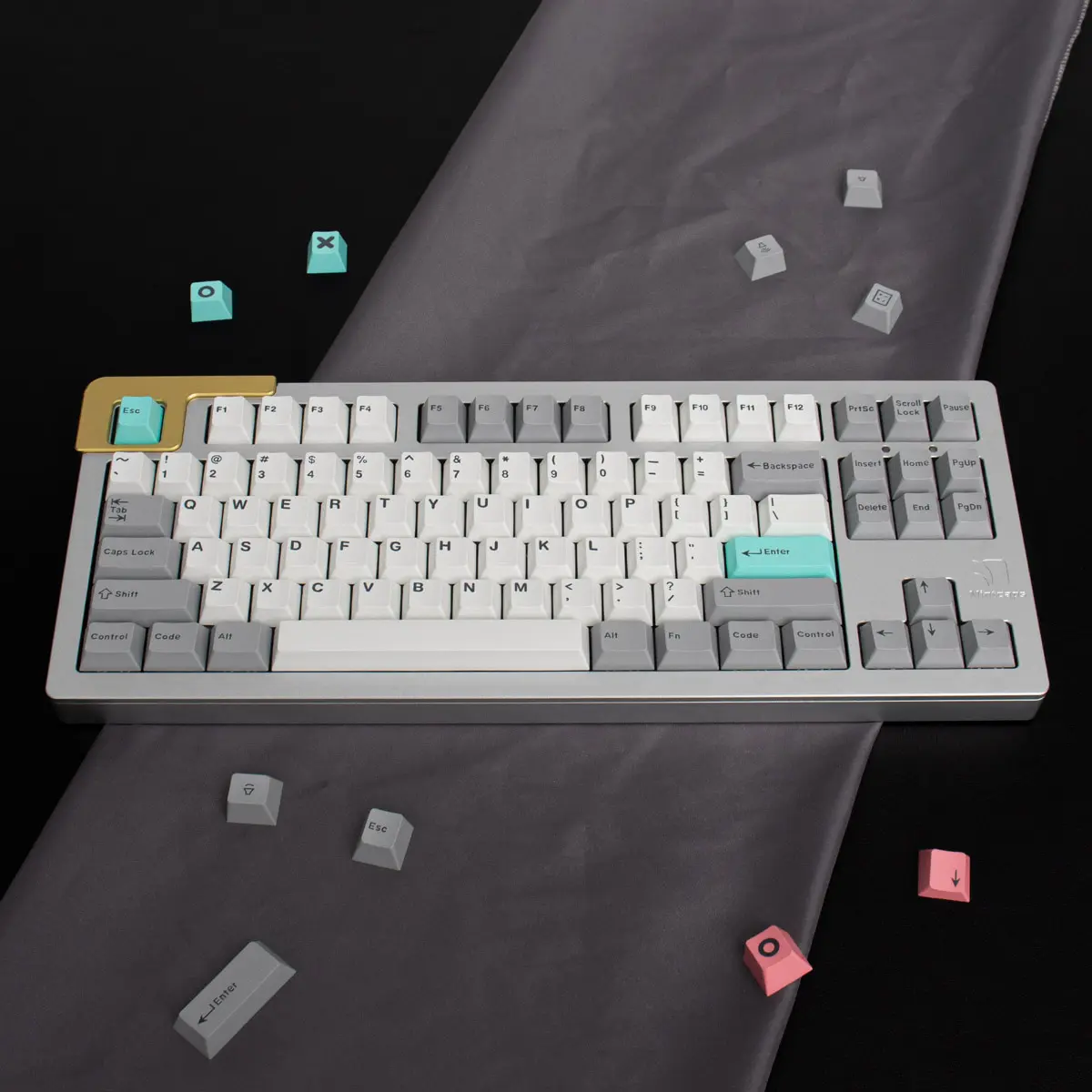 GMK+ Modern Dolch Cherry Custom Keycaps Set