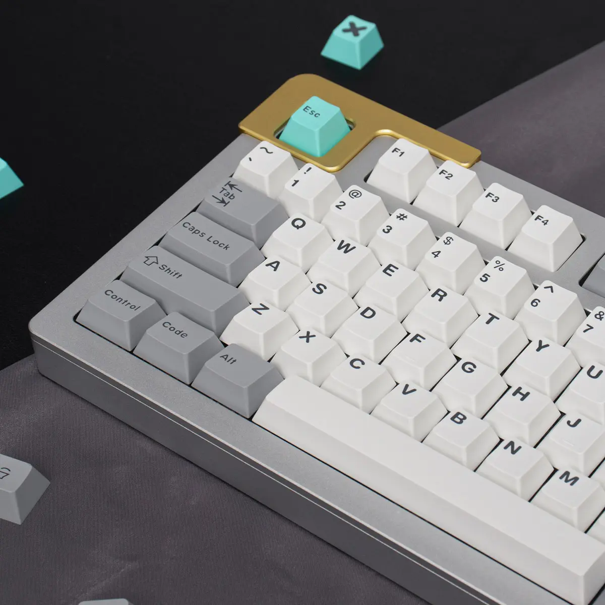 GMK+ Modern Dolch Cherry Custom Keycaps Set