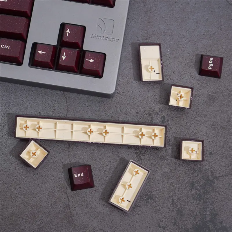 GMK+ Wine Cherry Custom Keycap Set