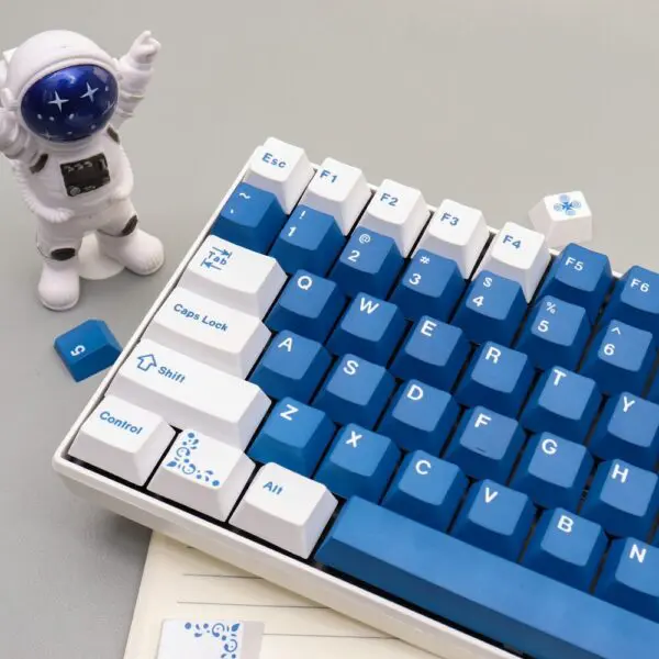 GMK+ White and Blue Cherry Custom Keycap Set - Image 3