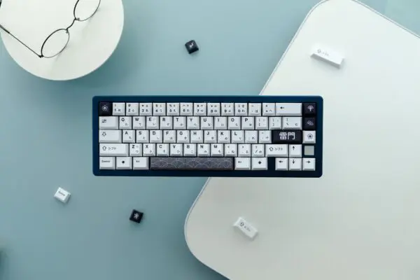 GMK+ Kaminarimon Cherry Custom Keycap Set