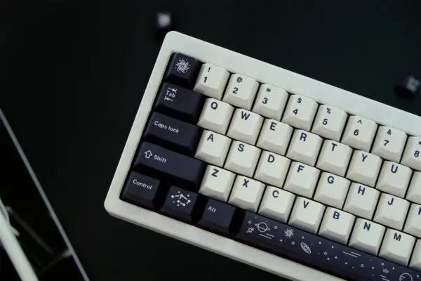 GMK+ Planets Cherry Custom Keycap Set - Image 3