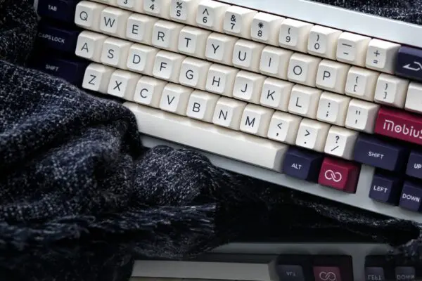 GMK+ Domikey SA Custom Keycap Set - Image 4