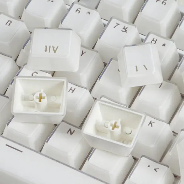 GMK+ White OEM Custom Keycap Set - Image 2