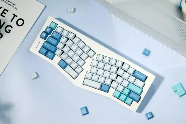 GMK+ Piano Cherry Custom Keycap Set