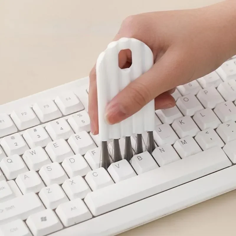 GMK+ Cleaning Kit White Brush Accessories