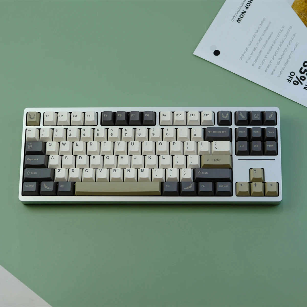 GMK+ Olive Cherry Custom Keycap Set