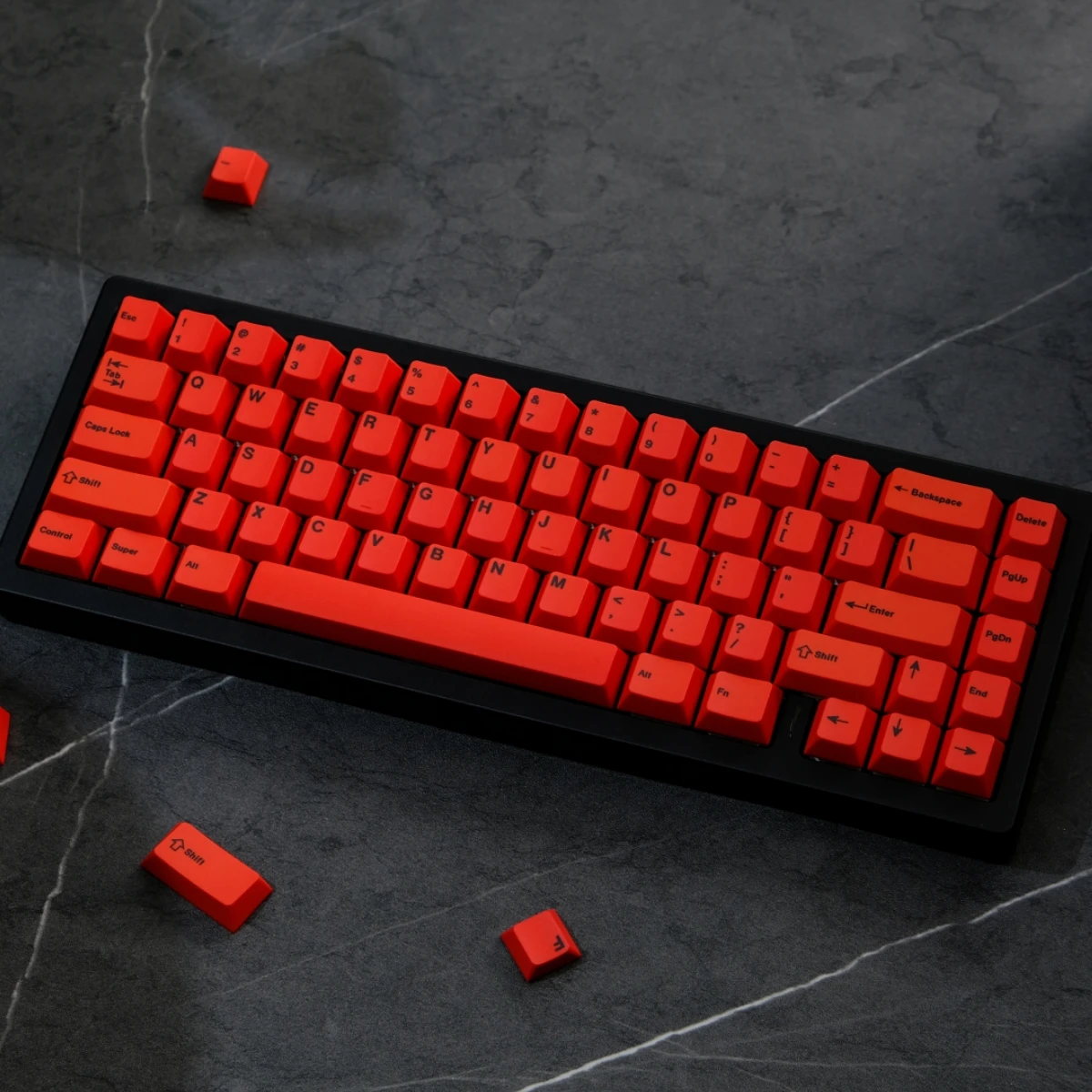 GMK-Juego de teclas Rojas Serika, accesorio con tinte PBT, subcama, perfil de cereza, 2.25U, 2.75U, 7U, Barra espaciadora para Alice 61, 75, 87, 96, 98, 1 Juego