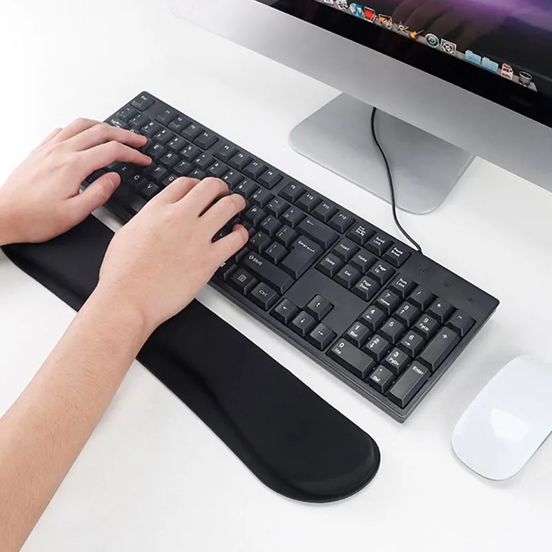 GMK+ Basic Black Ergonomic Wrist Rest
