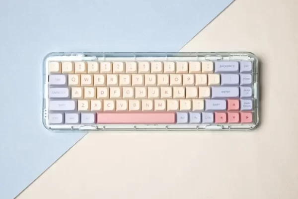 GMK+ Soft Marshmallow XDA Custom Keycap Set